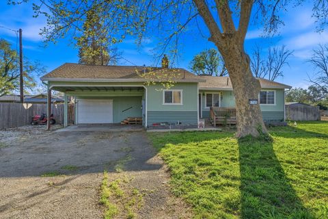 Photo of 5760 Green Acres Drive, Anderson, CA 96007 (MLS # 26-1338)