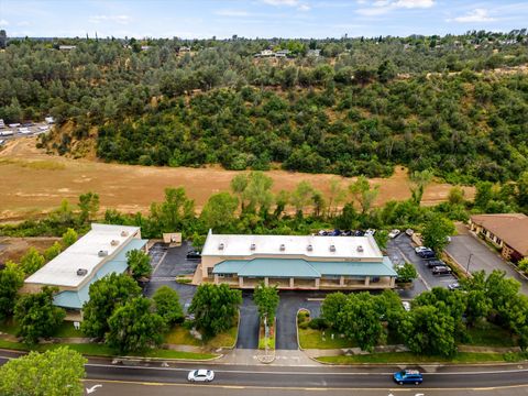 Photo of 1852 Buenaventura Boulevard, Redding, CA 96001 (MLS # 26-2639)