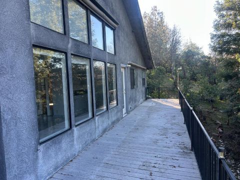 Photo of 582 River Oaks Drive, Redding, CA 96001 (MLS # 26-538)