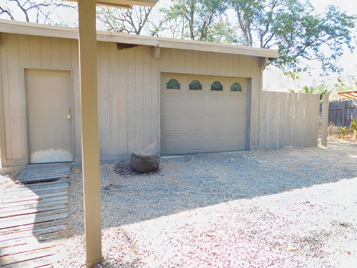 17903 Ranchera Road