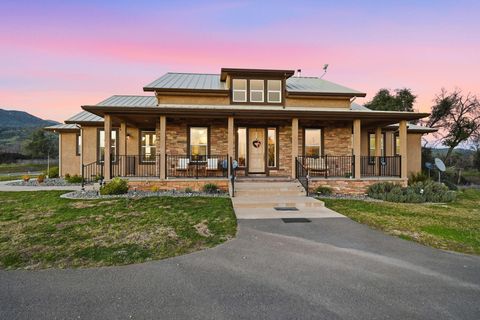 Photo of 13070 S Fork Road, Igo, CA 96047 (MLS # 26-492)