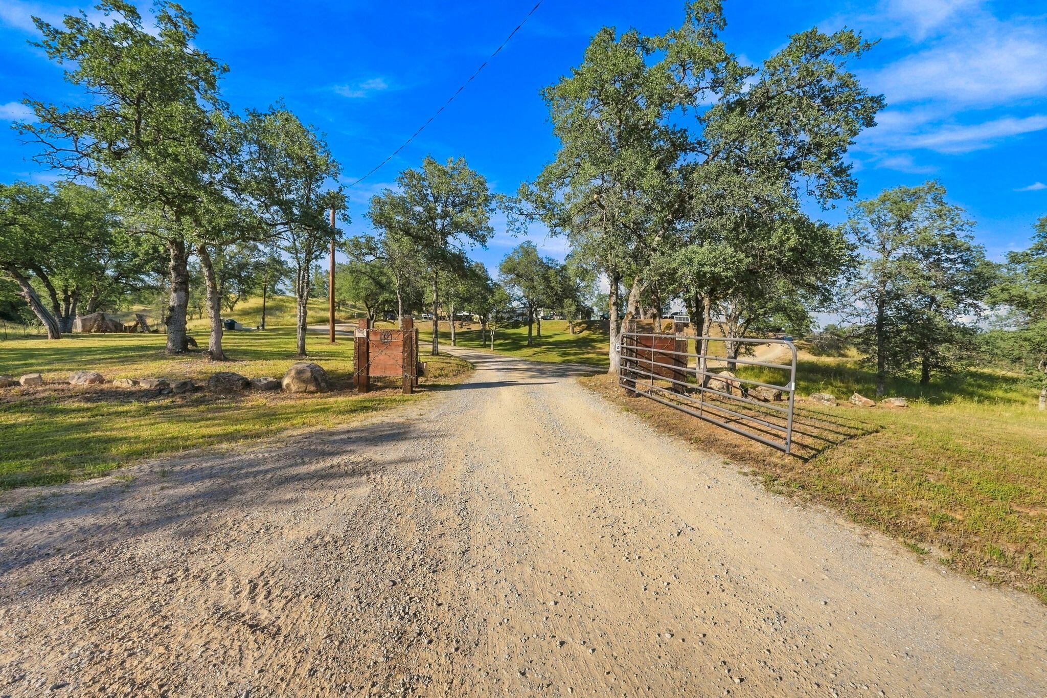 13441 Little Hill Lane