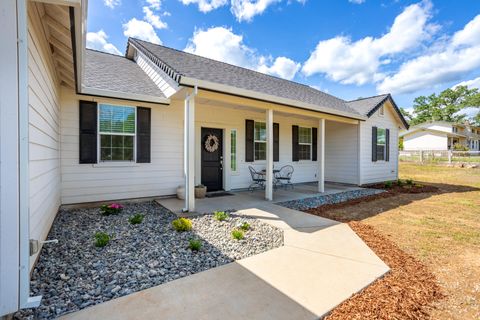 Photo of 22070 Lassen View Drive, Palo Cedro, CA 96073 (MLS # 26-1529)