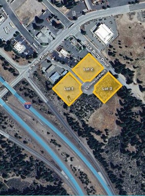 ADDRESS PRIVATE, WEED, CA 96094 - Image 466e7b8e7edef869e6b6476ec80b666f/1047171088