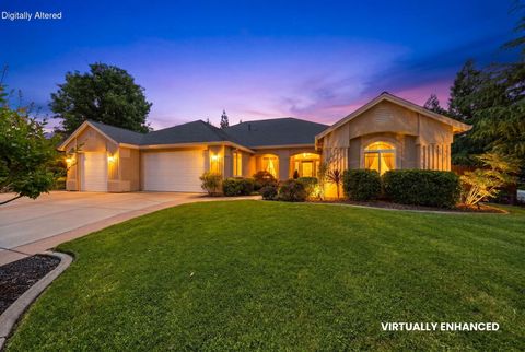 Photo of 19307 Titleist Way, Redding, CA 96003 (MLS # 26-2226)