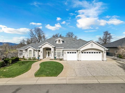 Photo of 1546 Gold Hills Drive, Redding, CA 96003 (MLS # 26-660)