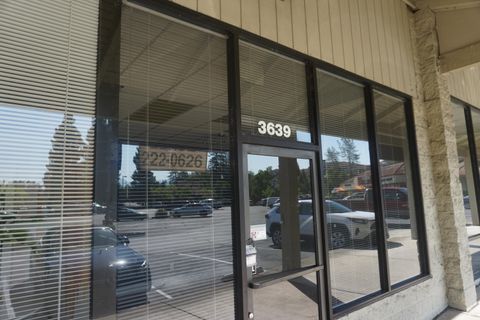 Photo of 3639 Eureka Way, Redding, CA 96001 (MLS # 25-3307)