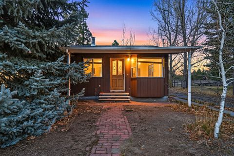 Photo of 43150 Day Avenue, Old Station, CA 96071 (MLS # 25-5199)