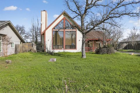 Photo of 19566 Feather Falls Place, Cottonwood, CA 96022 (MLS # 25-5021)