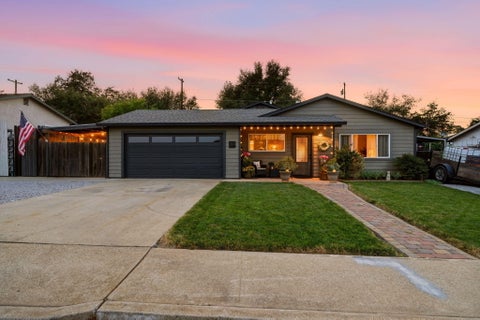 Photo of 1360 Hemlock Avenue, Anderson, CA 96007 (MLS # 26-4633)