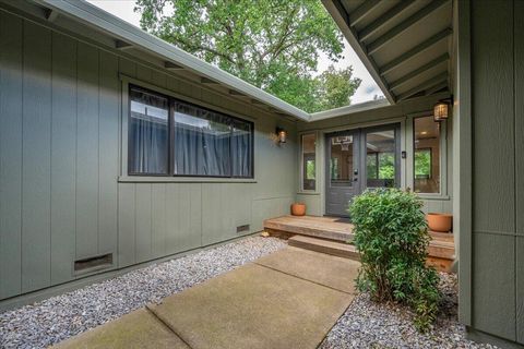 Photo of 4749 Fort Peck Street, Shasta Lake, CA 96019 (MLS # 26-2140)