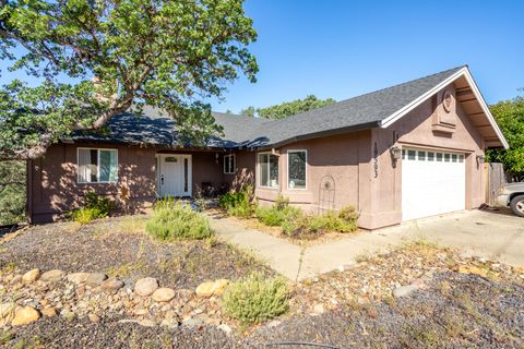 Photo of 19593 Stoneyford PL, Cottonwood, CA 96022 (MLS # 26-2356)