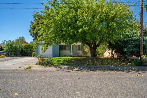 Photo of 1490 Orange Street, Red Bluff, CA 96080 (MLS # 26-4344)