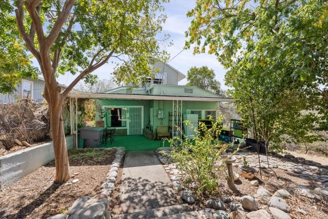 Photo of 2089 Gold Street, Redding, CA 96001 (MLS # 26-5092)