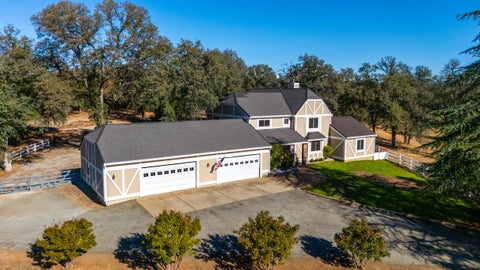 Photo of 21906 Coloma Drive, Palo Cedro, CA 96073 (MLS # 26-6297)