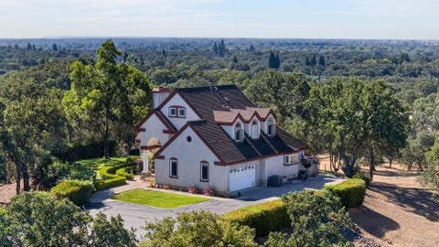 Photo of 14320 Vista Preciosa, Red Bluff, CA 96080 (MLS # 26-3356)
