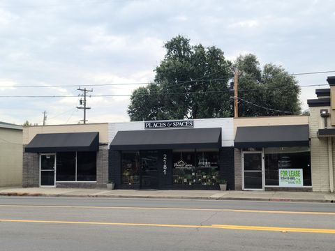 Photo of 2181 North Street, Anderson, CA 96007 (MLS # 25-4110)