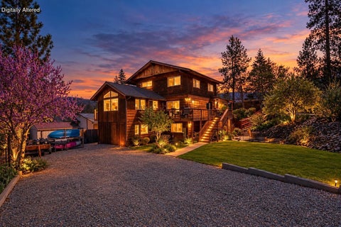 Photo of 181 Hanover Street, Weaverville, CA 96093 (MLS # 26-5214)