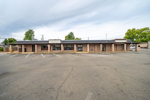 Photo of 42164222 Shasta Dam Boulevard, Shasta Lake, CA 96019 (MLS # 25-3636)