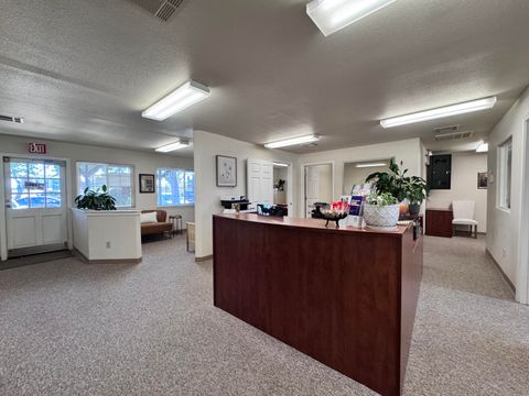 Photo of 926 E Cypress Avenue #Suite 800, Redding, CA 96002 (MLS # 26-1447)