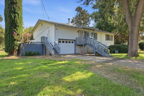 Photo of 501 2nd Street, Tehama, CA 96090 (MLS # 26-5311)
