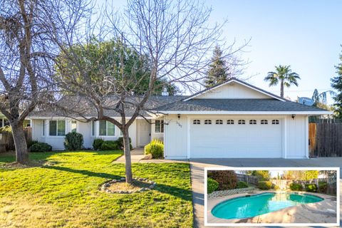 Photo of 5782 Old Barn Way, Redding, CA 96001 (MLS # 26-1124)