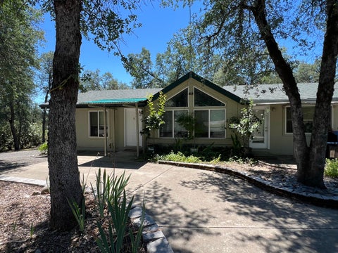 Photo of 21566 Old Alturas Road, Redding, CA 96003 (MLS # 26-2757)