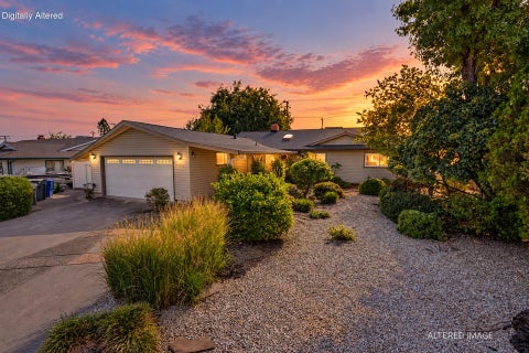 Photo of 4125 Oro Street, Redding, CA 96001 (MLS # 26-5192)