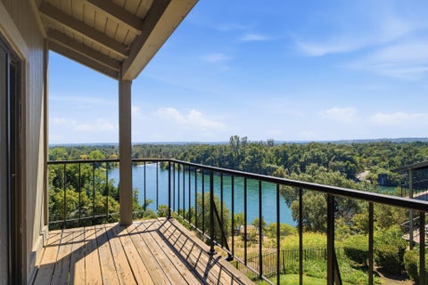 Photo of 5000 Bechelli Ste 201 Lane, Redding, CA 96002 (MLS # 26-3944)