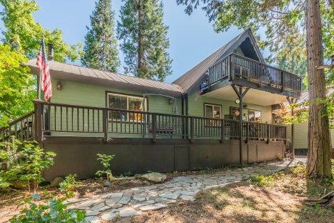 Photo of 320 Airport Road, Trinity Center, CA 96091 (MLS # 26-4306)