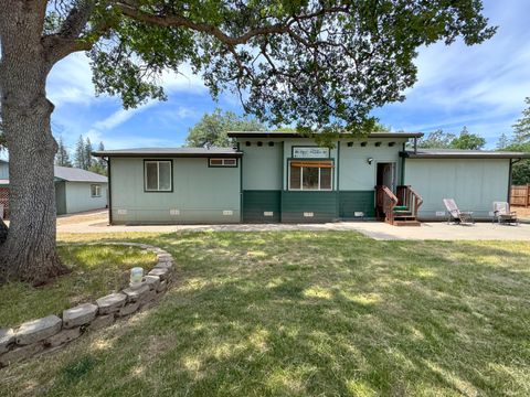 Photo of 29093 Day Road, McArthur, CA 96056 (MLS # 26-1009)
