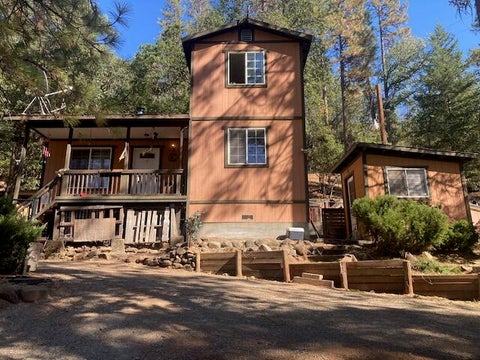 Photo of 2740 Little Browns Creek Road, Lewiston, CA 96093 (MLS # 26-5829)