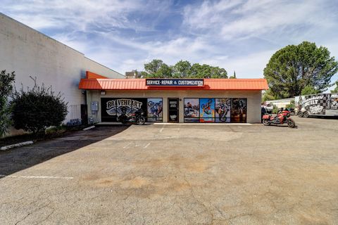 Photo of 2418 Victor Avenue, Redding, CA 96002 (MLS # 26-1326)