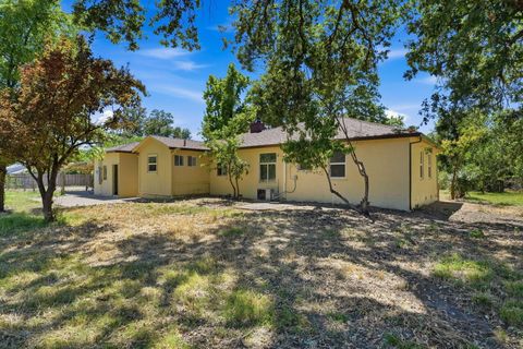 Photo of 10677 Deschutes Road, Palo Cedro, CA 96073 (MLS # 26-2952)