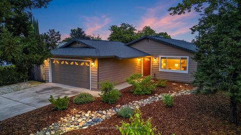 Photo of 839 Springer Drive, Redding, CA 96003 (MLS # 26-1681)