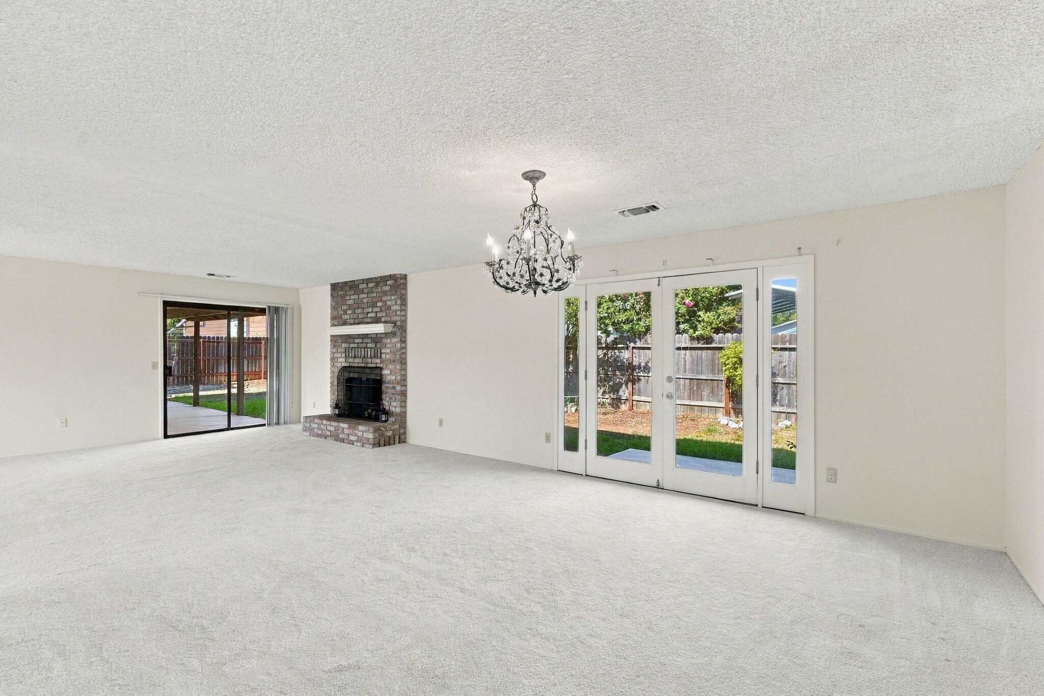 1852 Shasta Pines Way