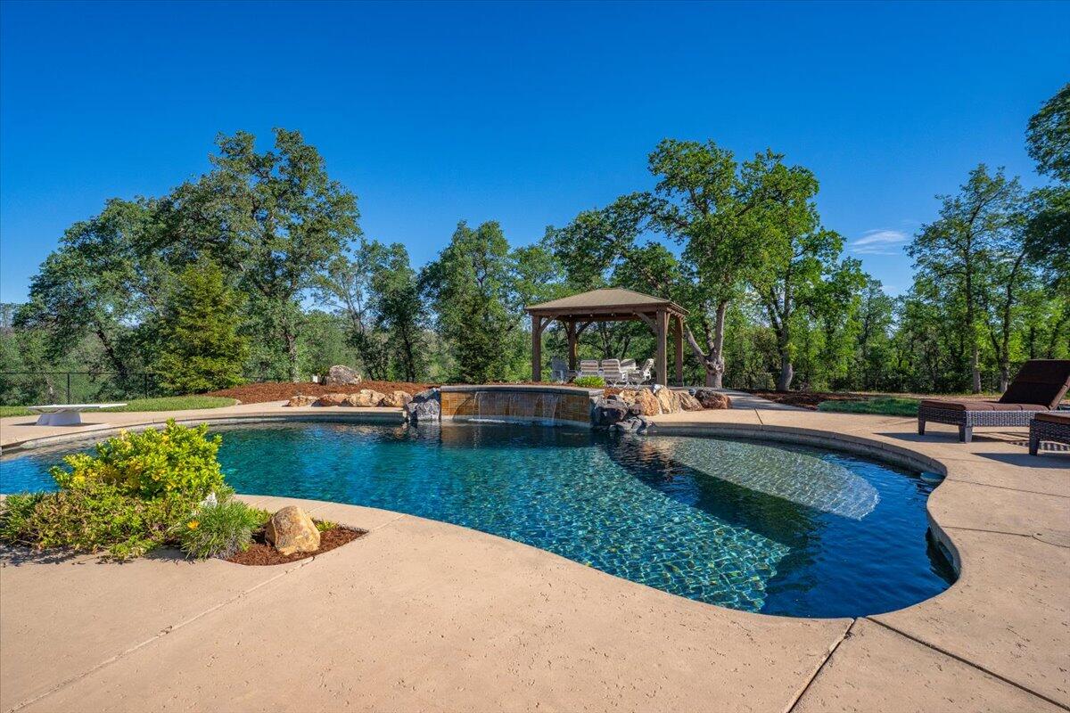 16280 Canto De Las Lupine Drive