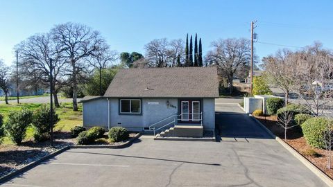 Photo of 2690 Victor Avenue, Redding, CA 96002 (MLS # 26-495)