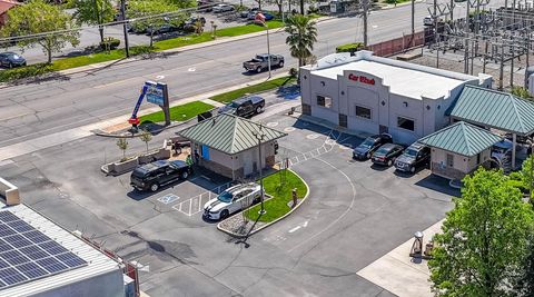 Photo of 2180 Churn Creek Road #Kiosk, Redding, CA 96002 (MLS # 25-5368)