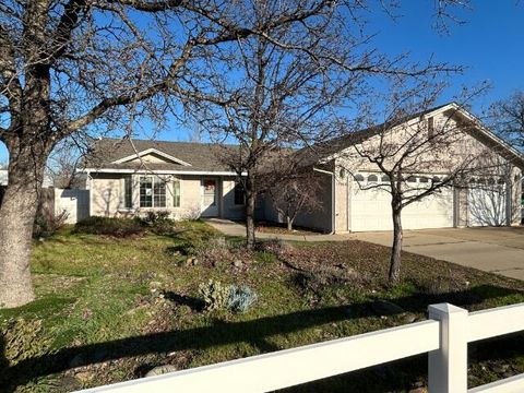 Photo of 19650 Freshwater Drive, Cottonwood, CA 96022 (MLS # 26-305)
