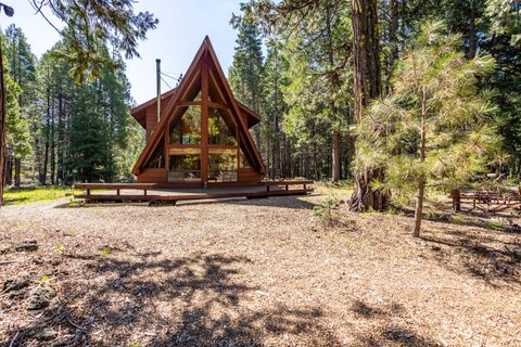 Photo of 35193 Eagle Lane, Shingletown, CA 96088 (MLS # 26-2186)