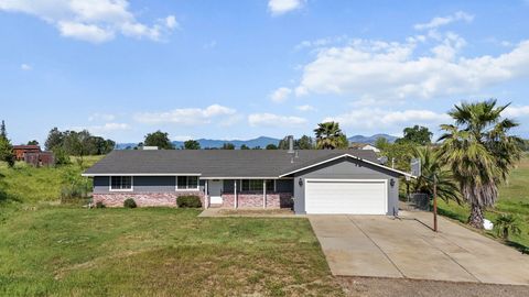 Photo of 3576 View Acres Drive, Cottonwood, CA 96022 (MLS # 26-1476)