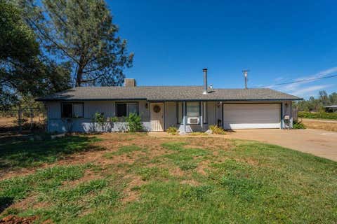 Photo of 6614 Pony Drive, Anderson, CA 96007 (MLS # 26-3859)