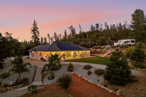 Photo of 25825 State Highway 299 Highway, Bella Vista, CA 96008 (MLS # 26-4813)