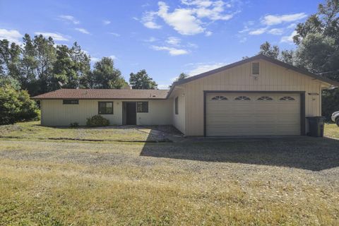 Photo of 18852 Jewell Road, Cottonwood, CA 96022 (MLS # 26-1781)