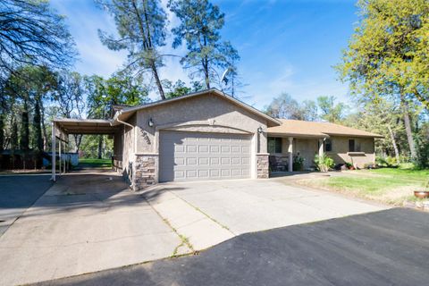 Photo of 9246 Chaparral Dr, Redding, CA 96001 (MLS # 26-924)