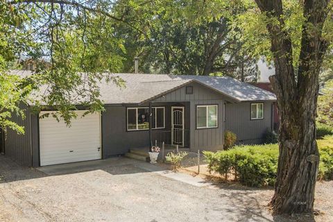 Photo of 395 Masonic Lane, Weaverville, CA 96093 (MLS # 25-4201)