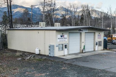 Photo of 506080 Masonic Lane, Weaverville, CA 96093 (MLS # 24-5259)