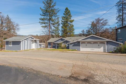 Photo of 30 Paulsen Street, Weaverville, CA 96093 (MLS # 26-938)