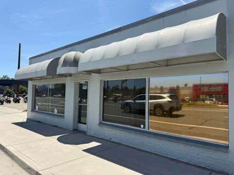 Photo of 2918 S Market Street, Redding, CA 96001 (MLS # 26-3259)